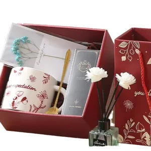 Promotional Perfume Christmas Ceramic Mug Corporate Gift Set for Women and Men