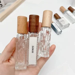 Refillable 10ml 15ml 20ml 30ml Clear Empty Gift Square Round Small Roll on Bottle Perfume Spray Bottle with Wooden Lid