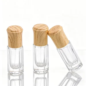 Refillable 3ml 6ml 10ml Roll on Bottle With Wood Lid Custom Color Glass Roller Ball Bottle for Luxury Skincare Serum