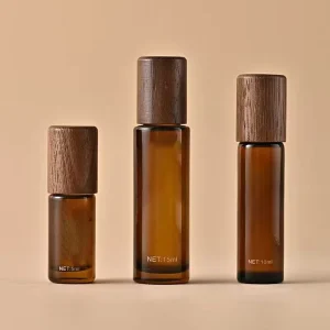 Small Portable 5ml 10ml 15ml Amber Glass Roller Bottle with Wooden Cap Metal Roll Perfume Bottle Roll On