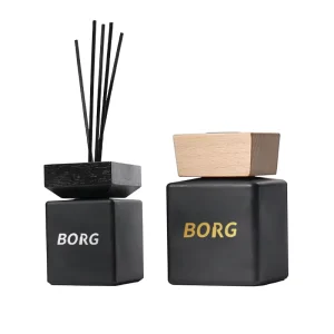 Square 50ml 100ml 200ml 500ml Glass Reed Diffuser Bottle Empty Home Fragrance Bottle with Black Wooden Cap