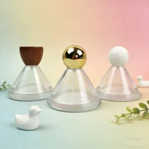 Stock 50ml Tower Shaped Press Type Spray Bottle Pineapple Shaped Glass Perfume Bottle with Spray Pump and Multiple Color Caps