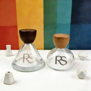 Stock 50ml Tower Shaped Press Type Spray Bottle Simple Ins Exquisite Round Perfume Empty Container Cylindrical Shape