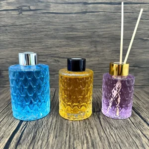 Unique Design Eco friendly 90ml 120ml 160ml Fragrance Diffuser Glass Bottle Clear Custom Label for Household Car Party Gift